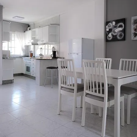 Xulia Apart Otel 4*